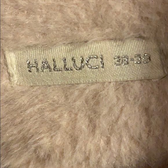 Slippers - Picture 5 of 5